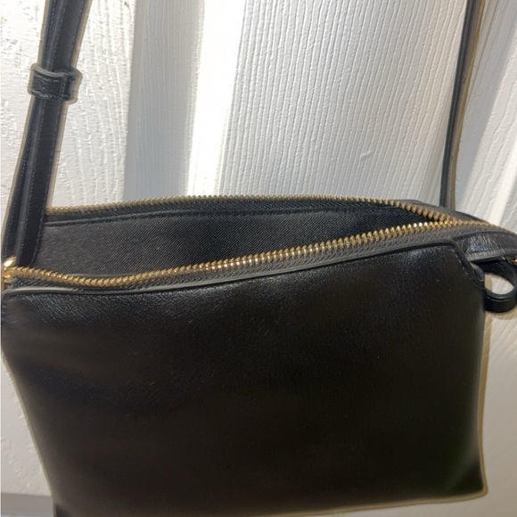 Time and Tru Black Shoulder Bag - Picture 5 of 7